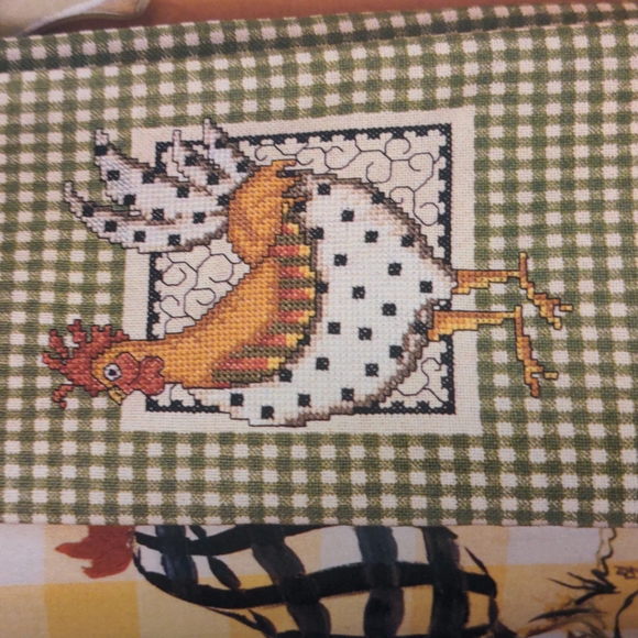 Just CrossStitch Magazine August 2004 - Picture 16 of 16